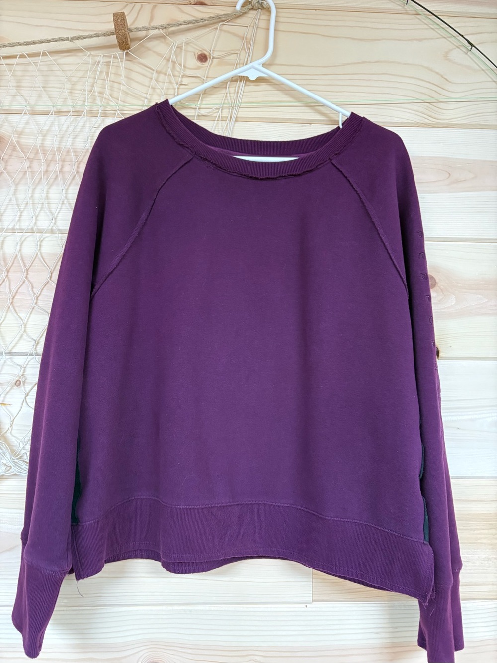 Calvin Klein Women's Crewneck Sweatshirt in Plum